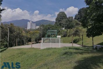 Casa en  San Antonio, Nororiente, Medellín