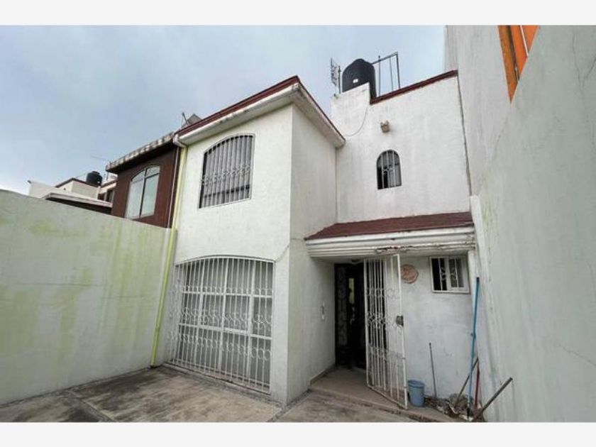 venta Casa en Cuautitlán Izcalli Centro Urbano, Cuautitlán Izcalli  (MX22-NH7294)