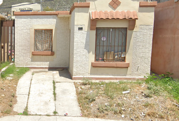 11 casas en venta en Urbi Villa Colonial, Monterrey 