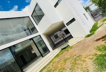 13 casas en venta en Alameda de La Presa, León 