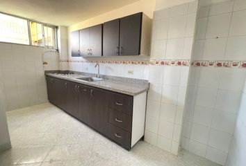 Apartment for rent in Rosales, Medellín