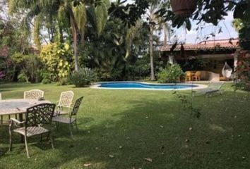 Casa en fraccionamiento en  Privada Los Ciruelos, Los Pinos Jiutepec, Jiutepec, Morelos, 62563, Mex