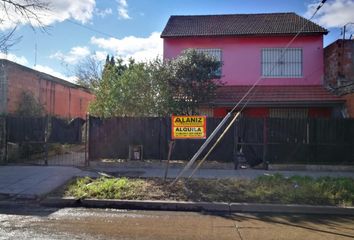 Casa en  Paso Del Rey, Partido De Moreno