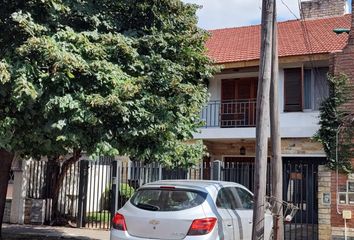 Casa en  Villa Luzuriaga, La Matanza