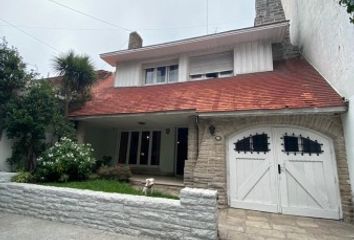 Casa en  Chauvín, Mar Del Plata