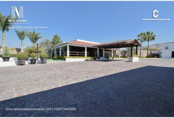 Casa en fraccionamiento en  Lucero, Ejido Cerritos, Silao, Guanajuato, 36293, Mex