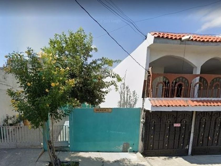 venta Casa en Azteca, Guadalupe, Guadalupe, Nuevo León (EBLE9751s