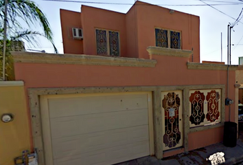 Casa en  Los Encinos, Nuevo Laredo, Tamaulipas, México