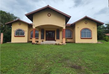 Casa en  El Hatillo, San Carlos