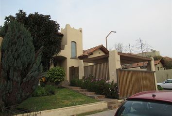 Casa en  Peñalolén, Provincia De Santiago