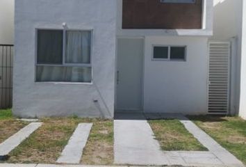 Casa en  Macario J Gómez, San Francisco De Los Romo