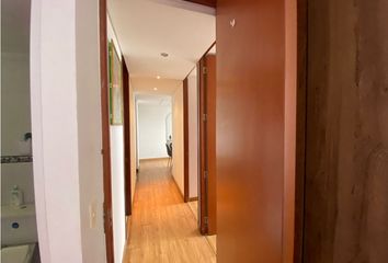 Apartamento en Transversal 116c, Upzs De Bogotá, Localidad Engativá, Bogotá, Bogotá, Distrito Capital, Rap (especial) Central, 111031, Colombia