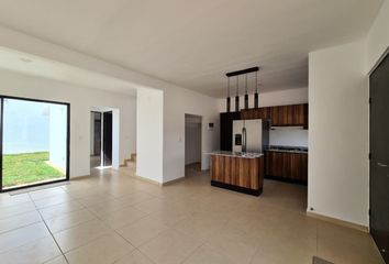 Casa en condominio en  Calle 20, Conkal, Yucatán, 97345, Mex