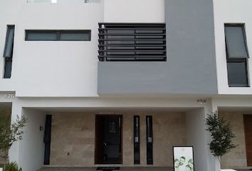 7 habitacionales en venta en Artesanos, San Pedro Tlaquepaque 