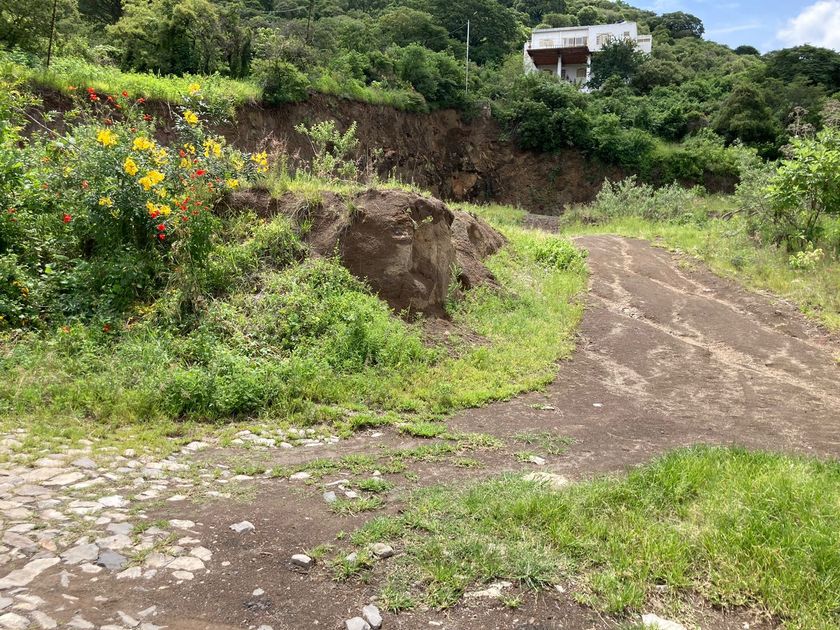 venta Lote de Terreno en Balcones de La Calera, Tlajomulco de Zúñiga  (NEX-155484)