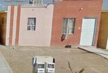 Casa en  Loma Blanca Del Porvenir, Juárez, Chihuahua