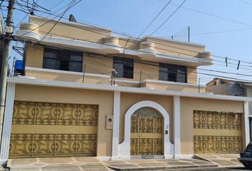 Casa en  Tarqui, Guayaquil