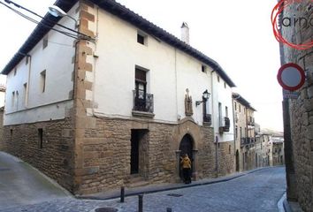 Chalet en  Artajona, Navarra