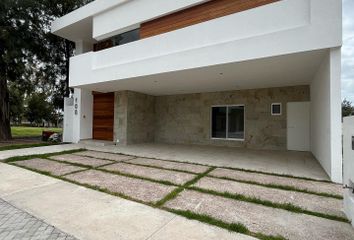 Casa en  Carretera Aguascalientes-teocaltiche, Aguascalientes, Mex