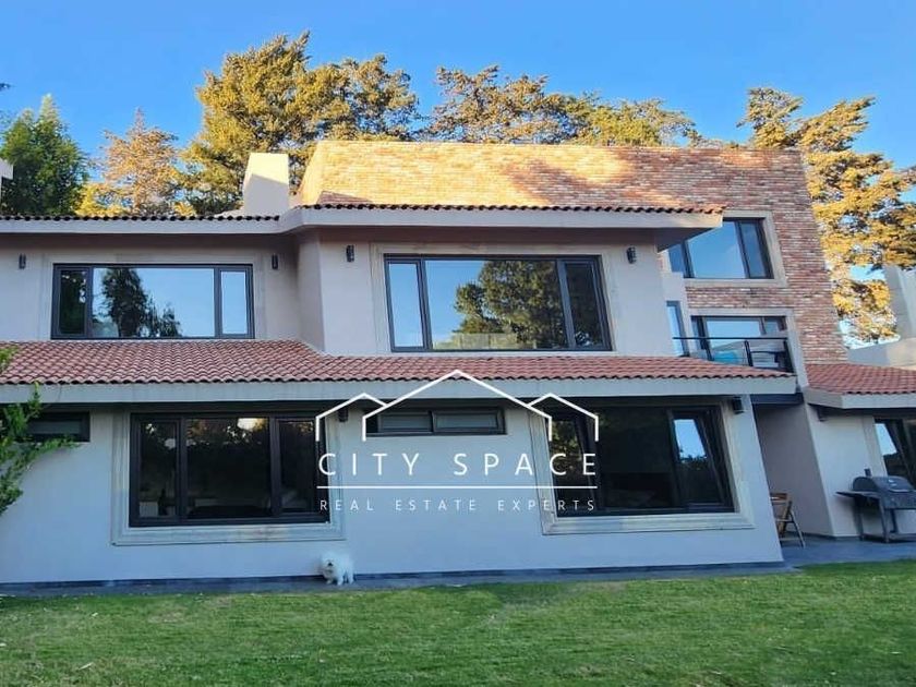 renta Casa en Club de Golf Valle Escondido, Atizapán de Zaragoza  (EB-MM2047r)