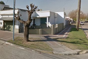 Casa en  Falucho 1309, Bernal Oeste, Quilmes, B1883, Buenos Aires, Arg