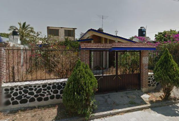 Casa en fraccionamiento en  Yecapixtla, Morelos, Mex