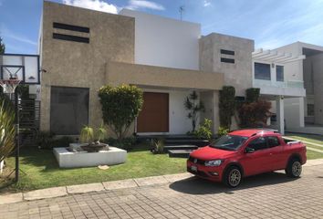 Casa en fraccionamiento en  Angelópolis, Puebla, México