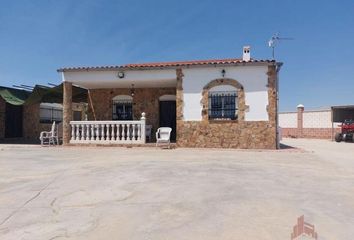 Chalet en  Don Benito, Badajoz Provincia