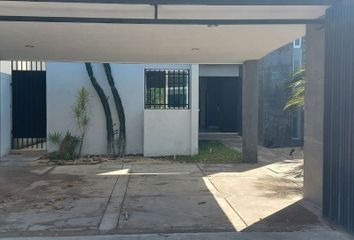 Casa en  Nuevo Yucatán, Mérida, Yucatán