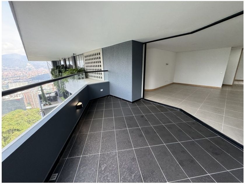 Apartamento en arriendo La Asomadera Numero 2, Comuna 9 - Buenos Aires, Perímetro Urbano Medellín, Medellín, Valle De Aburrá, Antioquia, Rap Del Agua Y La Montaña, 050020, Colombia