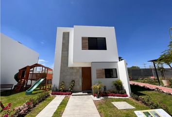 Casa en  Fraccionamiento Puesta Del Sol, Ciudad De Aguascalientes