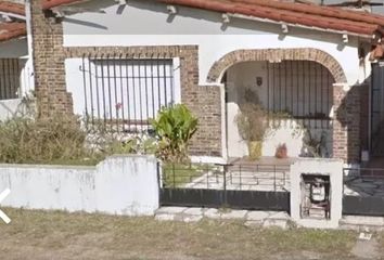 Casa en  Morón, Partido De Morón