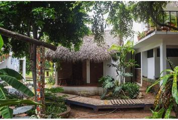 Edificio en  Puerto Escondido, Oaxaca