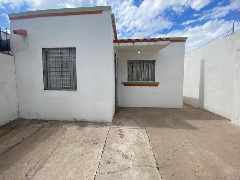 venta Casa en Aeropuerto, Culiacán Rosales, Culiacán (485391--87)