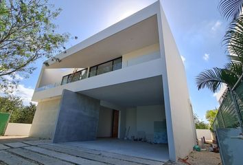 Casa en condominio en  Yucatán Country Club, Mérida, Yucatán, Mex