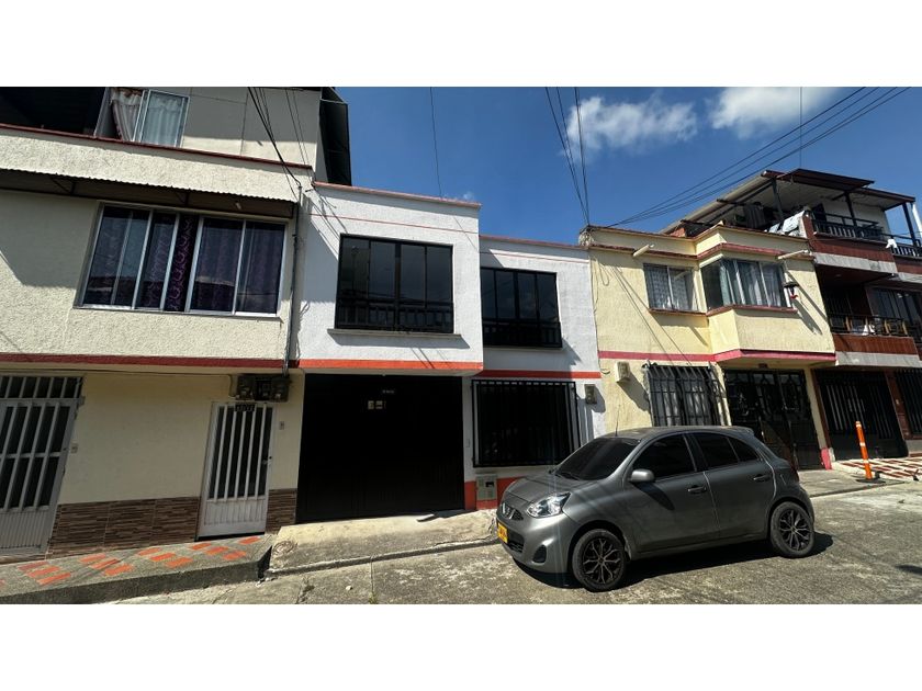 Casa en arriendo Calle 97, Belmonte, Comuna Olímpica, Perimetro Urbano Pereira, Pereira, Risaralda, Rap Eje Cafetero, 660006, Colombia