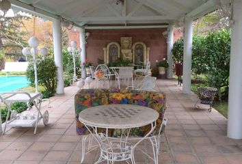 Chalet en  San Martin De Valdeiglesias, Madrid Provincia