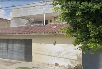 Casa en  Calle Pánfilo Natera 4488-4524, Huentitan, Lomas Del Paraíso 1ra Sección, Guadalajara, Jalisco, 44250, Mex
