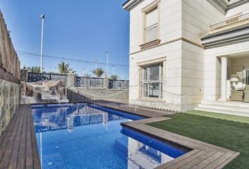 Chalet en  Los Arenales Del Sol, Alicante Provincia