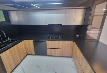 Apartment for rent in Poblado, Medellín