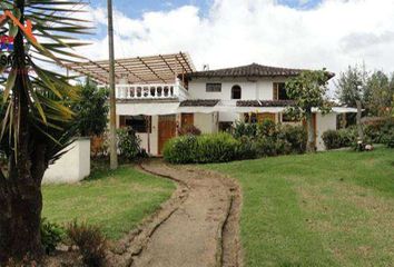 Casa en  Otavalo