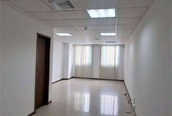 Oficina en  Edificio Trade Building, Av. Joaquín J. Orrantia Gonzalez Y, 1° Pasaje 1a Ne, Guayaquil 090513, Ecuador