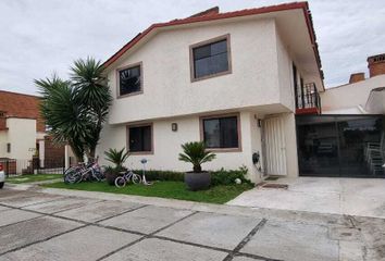 Casa en fraccionamiento en  Liceo Del Valle De Toluca, Avenida Estado De México, Barrio Santiaguito, Metepec, México, 52140, Mex
