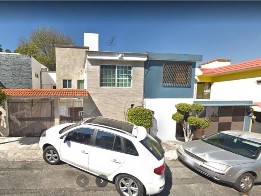 venta Casa en Lomas Verdes 3a Sección, Naucalpan de Juárez (5564638340)-  