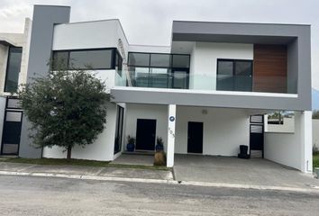 Casa en  Calle Benito Juárez 102-102, El Barrial, Santiago, Nuevo León, 67303, Mex