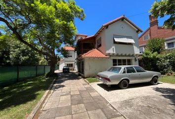 Casa en  Acassuso, Partido De San Isidro