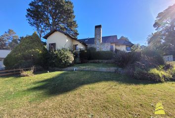 Casa en  Carlos 75, Sierra De Los Padres, General Pueyrredón, B7627, Buenos Aires, Arg