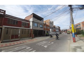 Casa en  Urbanización Tequendama, Sur, Bogotá