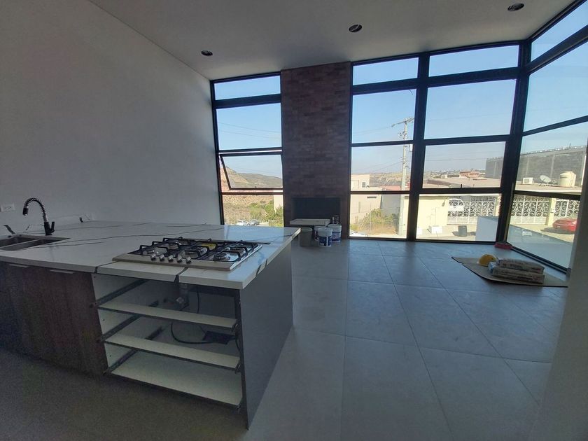 venta-casa-en-lomas-conjunto-residencial-tijuana-eb-lm3520s-icasas-mx