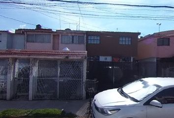 Casa en  Avenida General Porfirio Díaz 90a, Fraccionamiento Vergel De Arboledas, Atizapán De Zaragoza, México, 52945, Mex